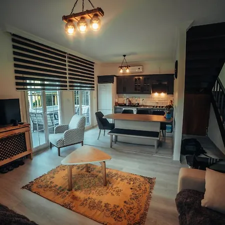 Villa Bageni VİLLA&BUNGALOV *
